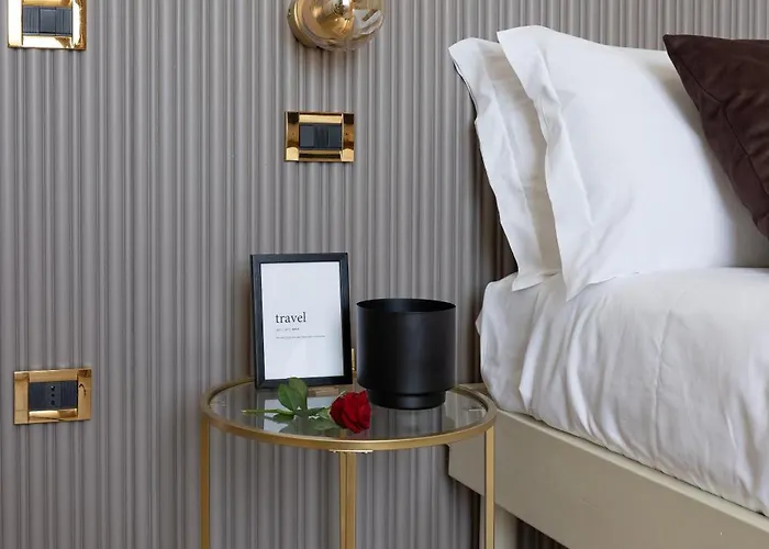 Tiburtina 86 Luxury Konukevi Roma