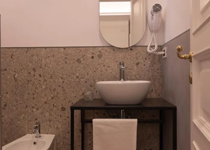 Tiburtina 86 Luxury 4*